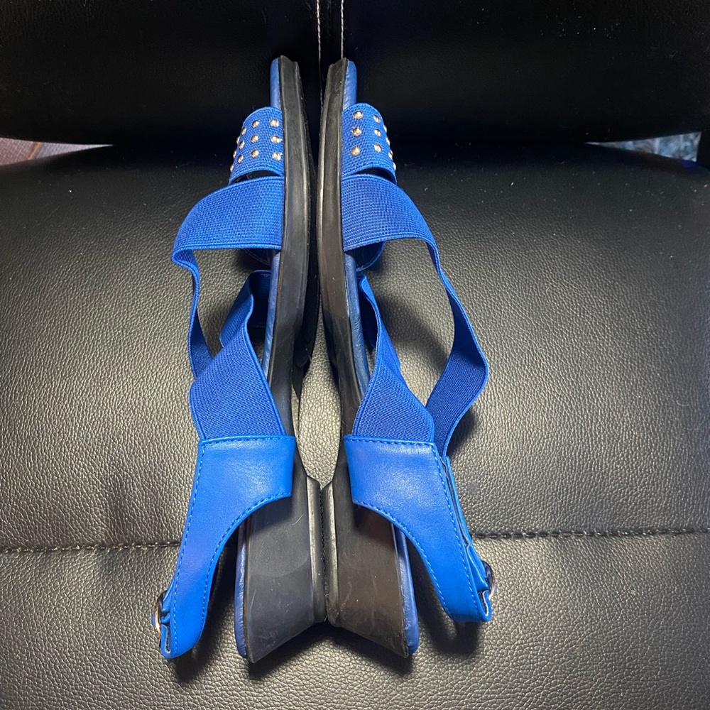 NEW🎉 CLASSIQUE Royal Blue Studded Elastic Strap Sandals Size 8 - Picture 7 of 10
